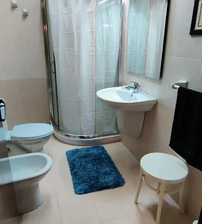 Double Bed Ensuite - Share - * Sliema